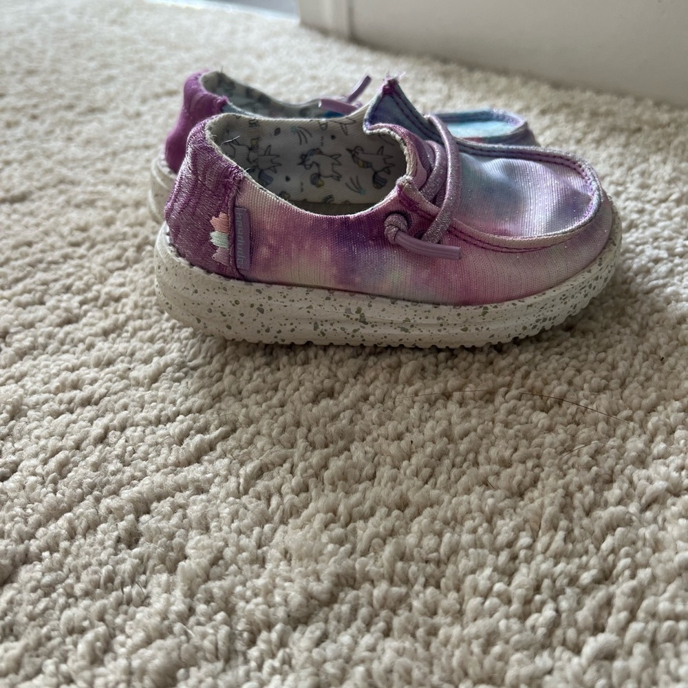 Hey Dude Kids Tie-Dye Loafers - Picture 3 of 4